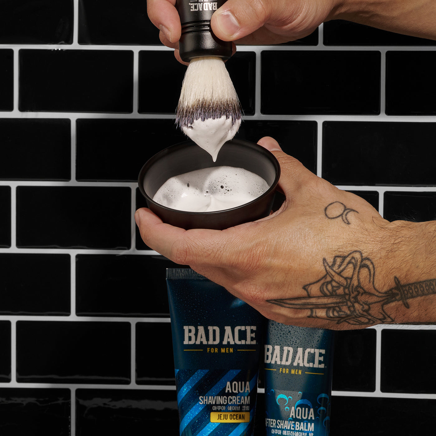 AQUA MARINE-BASED SHAVING CREAM